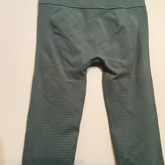 GYMSHARK Fauna Teal Energy Seamless Leggings - Picture 12 of 13